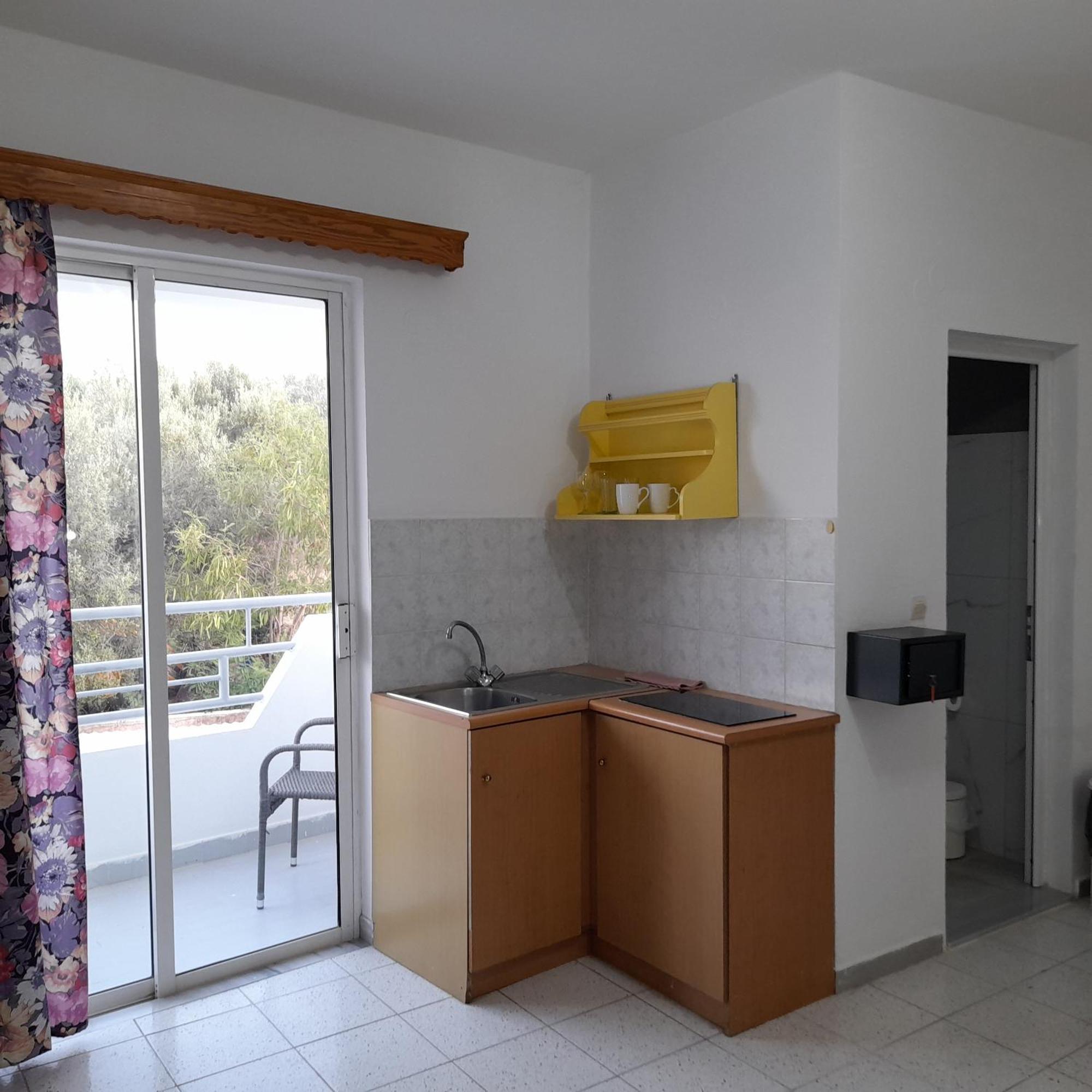 Lisabeth Apartments Faliraki Bilik gambar